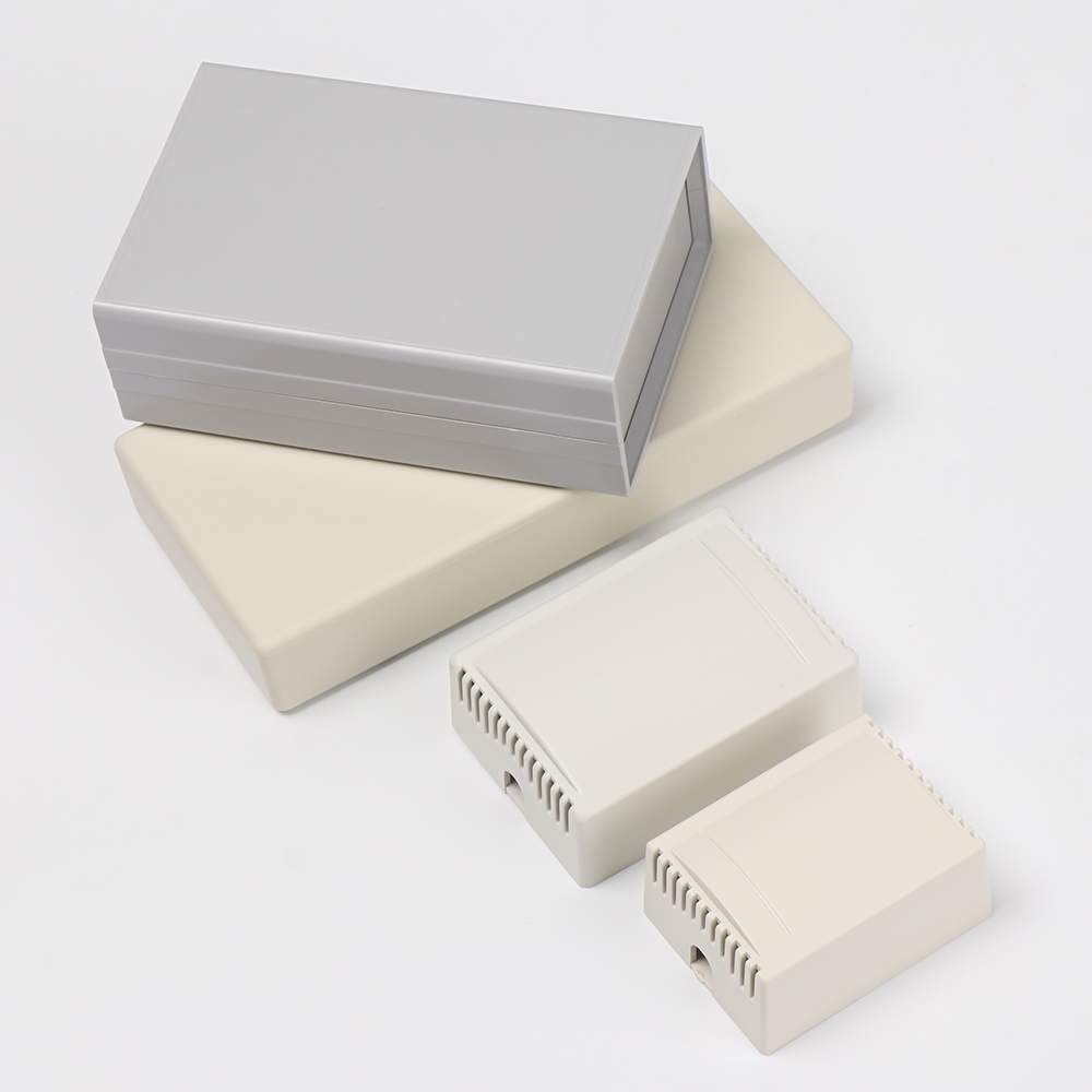 Scatola di progetto elettronic - Diy Electronics Storage recensione e prezzo