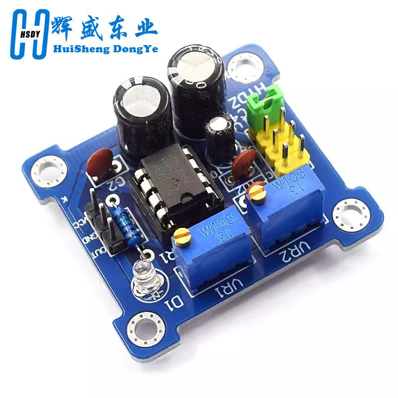 NE555 Generatore di impulsi Ci - Diy Electronics Project Kit recensione e prezzo